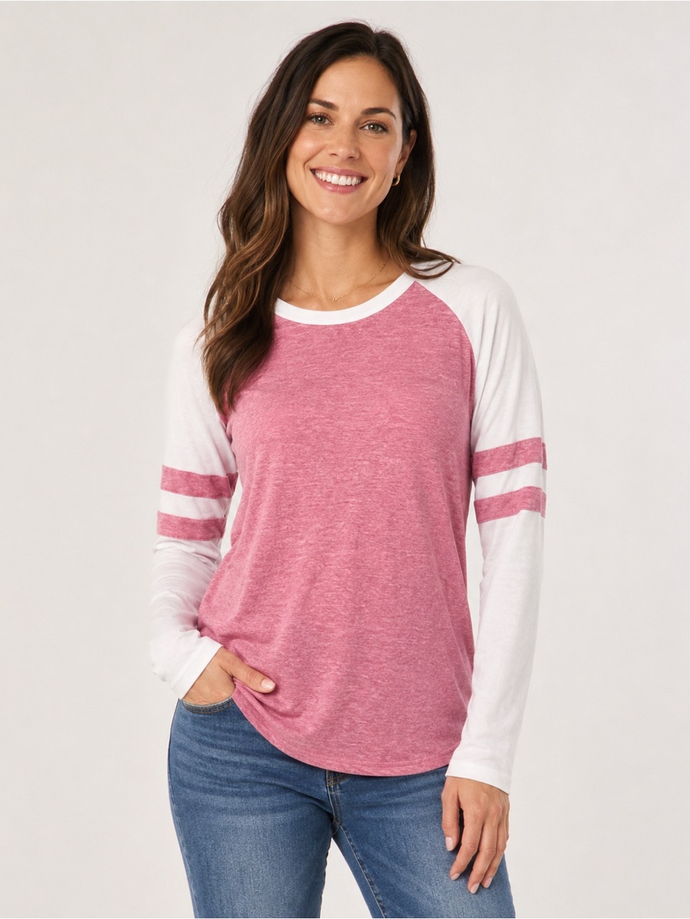 Yidarton heathers red & white baseball tee. Size: Small
NWOT